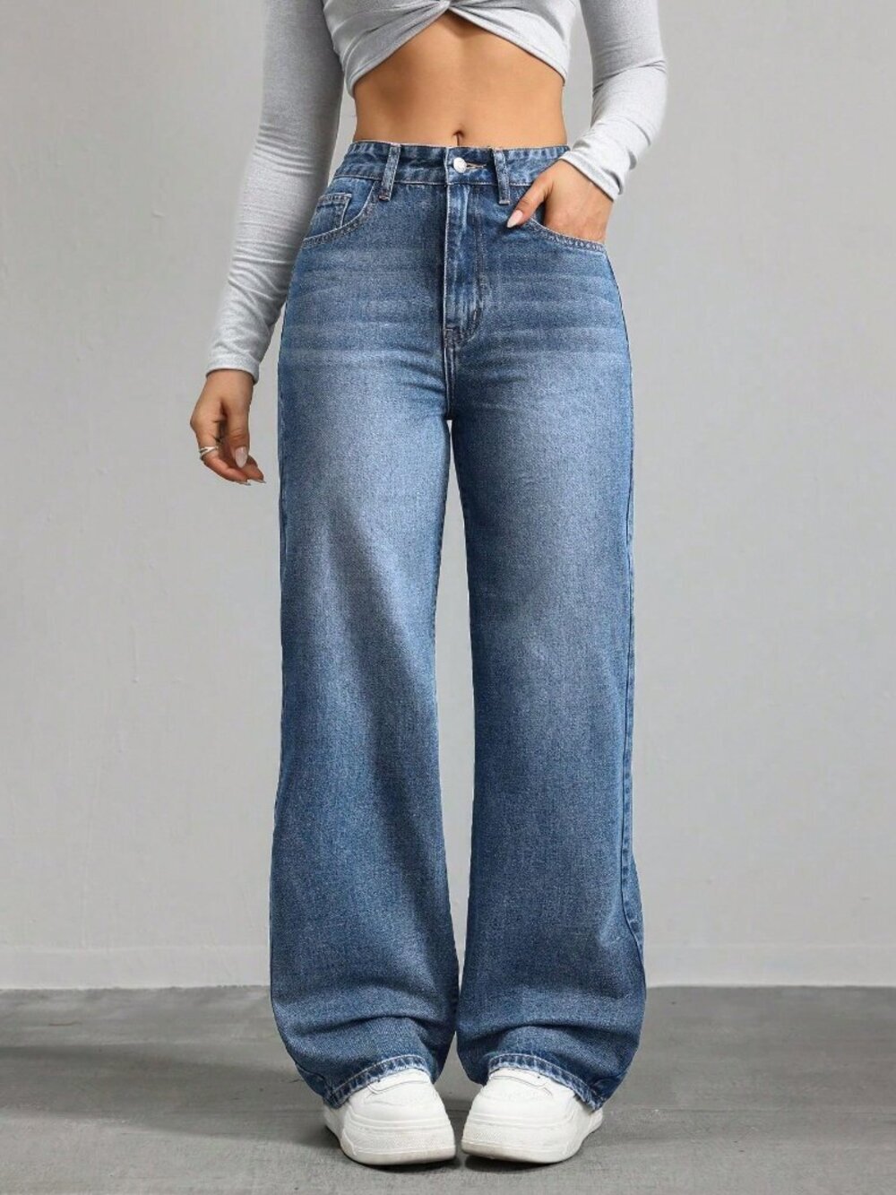 Medium Wash Casual Women's Pocketed Wide Leg Loose Denim Pants - Picture 3 of 5